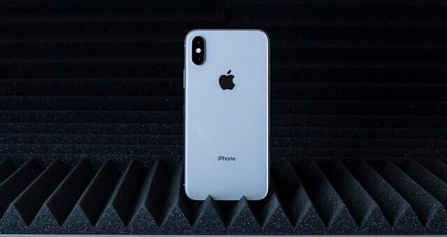 UK IPHONE 17 GIVEAWAY!